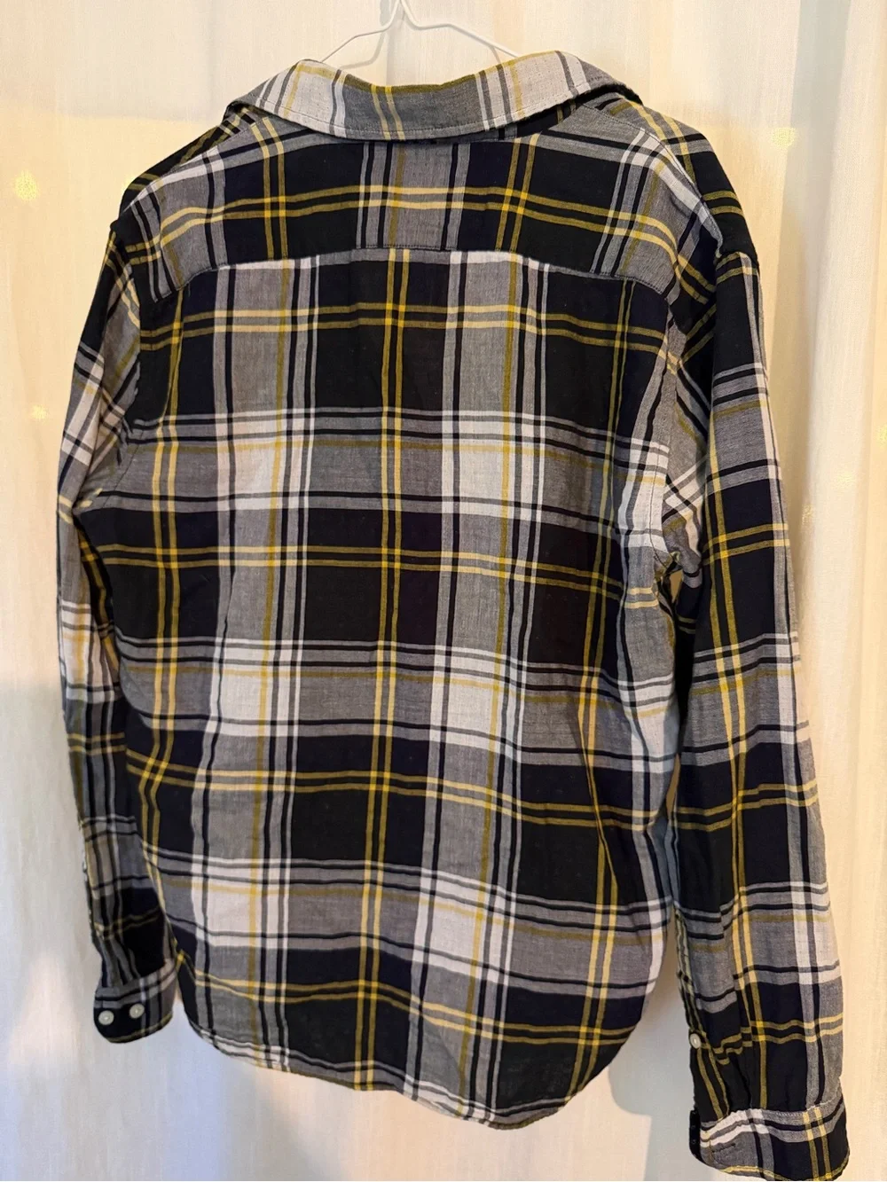 Banana Republic Black, White & Yellow Plaid Casual Button-Down Shirt